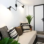 Zzz - Appartement Tout Equipe Republique - 4P